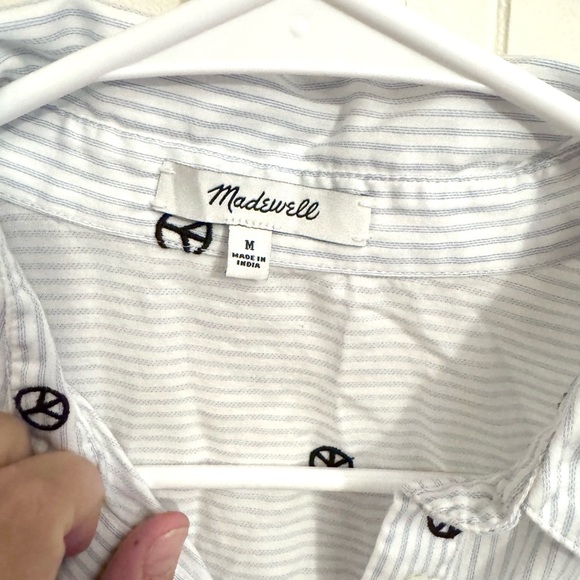 Madewell Peace Sign Embroidered Blue Stripe Short Sleeve Tie Front Top Blouse M - Picture 7 of 7